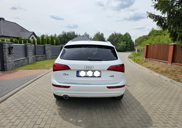 Audi Q5 cena 89900 przebieg: 159900, rok produkcji 2015 z Pakość małe 407